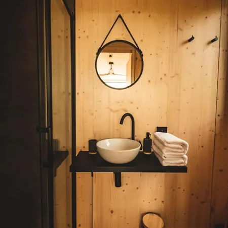 Parcel Tiny House Ty Pois 2 Pres De La Pointe De La Torche